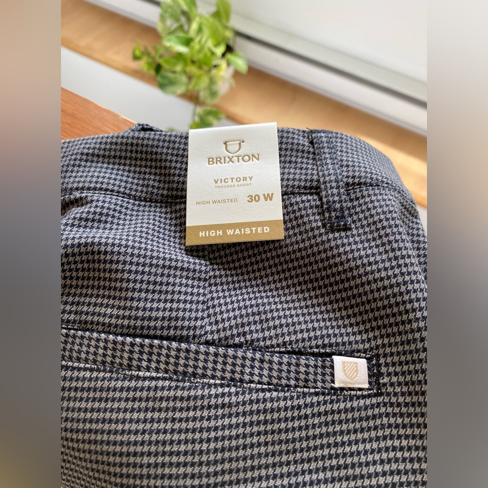 BRIXTON NWT Checkered Shorts Size 30